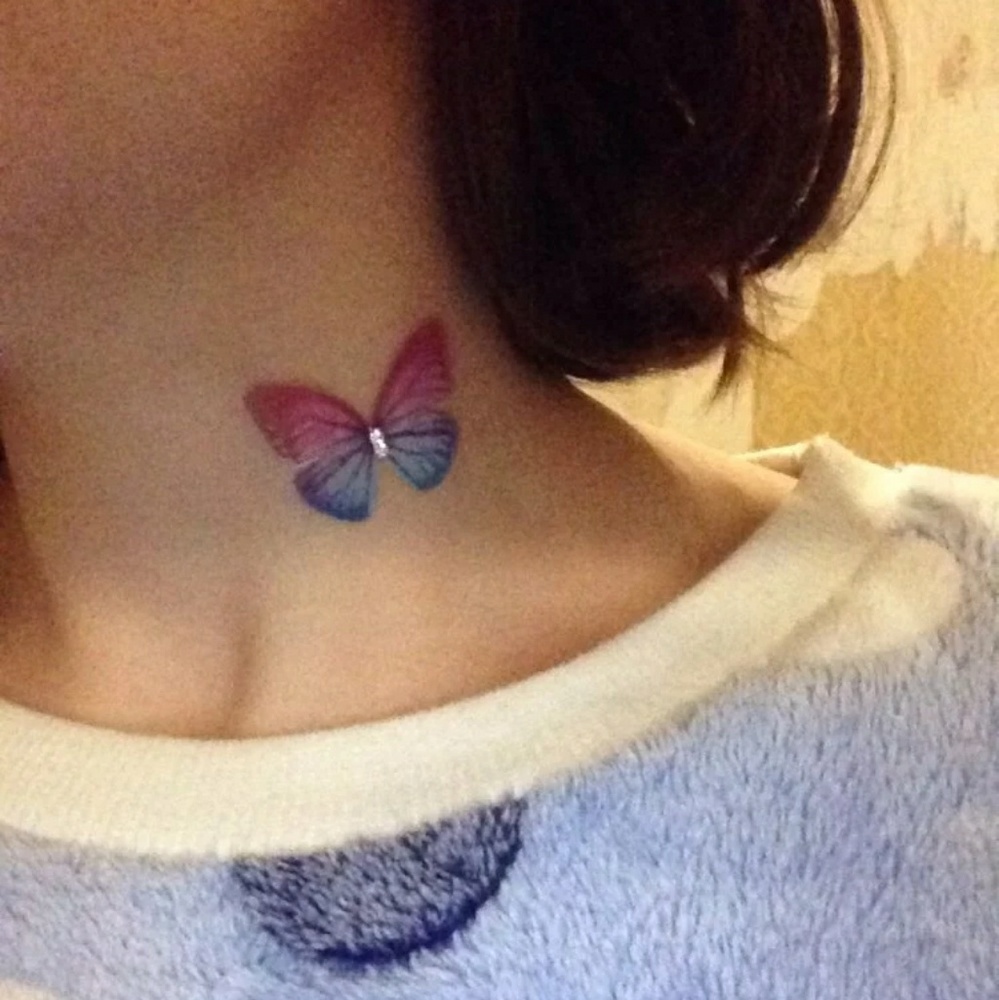 New! Butterfly Choker - Picture 2 of 4